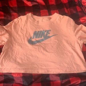Nike pink cropped tee